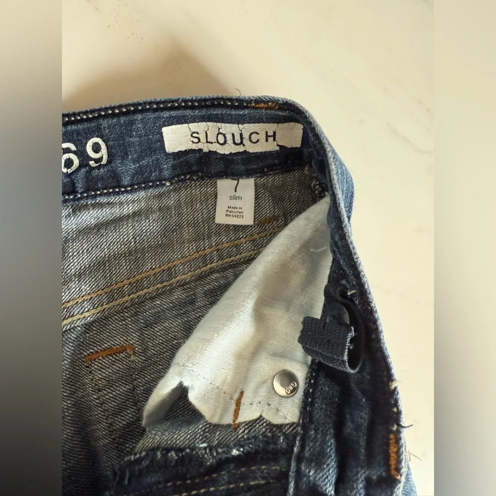 Gap Boys Slouch Jeans Pants 👖 Denim Blue Kids distressed Pant Size - 7 Slim